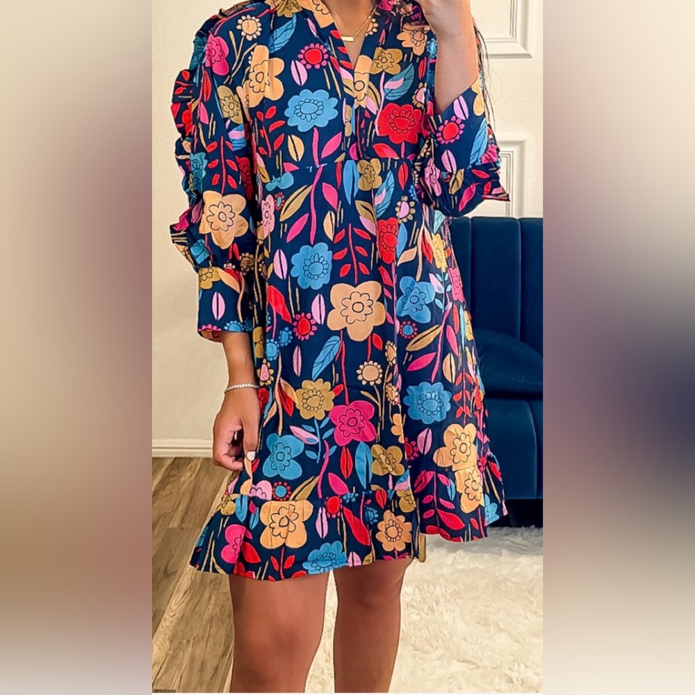 Floral Print Puff Sleeve
Ruffled Mini Dress